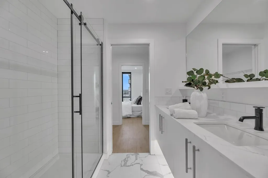 8375 Broadcast Avenue SW Calgary AB T3H6N2