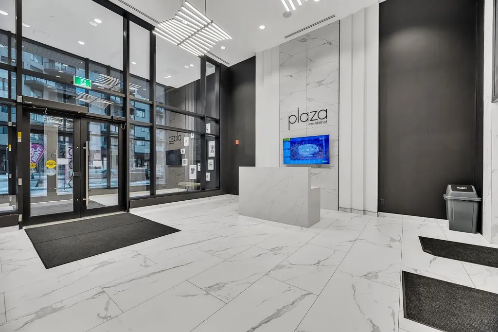 8375 Broadcast Avenue SW Calgary AB T3H6N2
