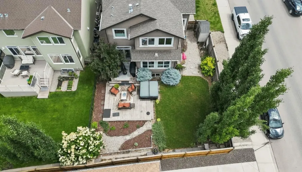 4 Auburn Sound Court SE Calgary AB T3M 0G5