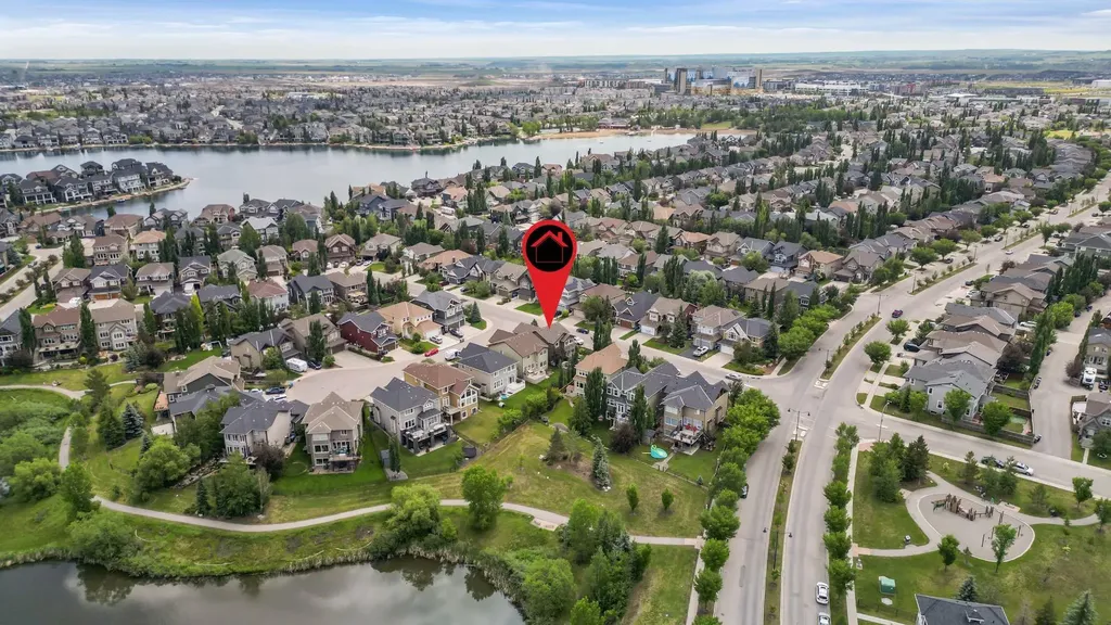 4 Auburn Sound Court SE Calgary AB T3M 0G5