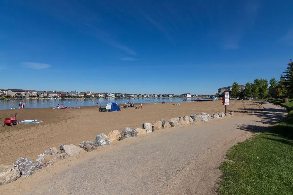 4 Auburn Sound Court SE Calgary AB T3M 0G5