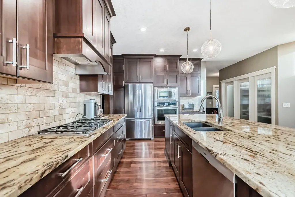 4 Auburn Sound Court SE Calgary AB T3M 0G5