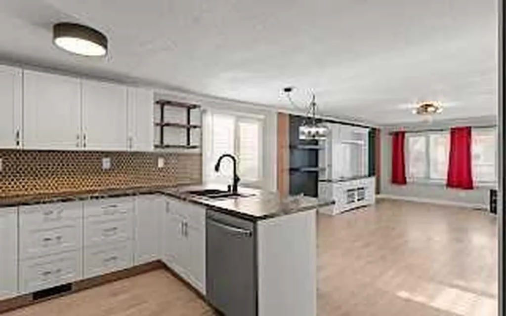 6724 17 Avenue SE Calgary AB T2A 4V5