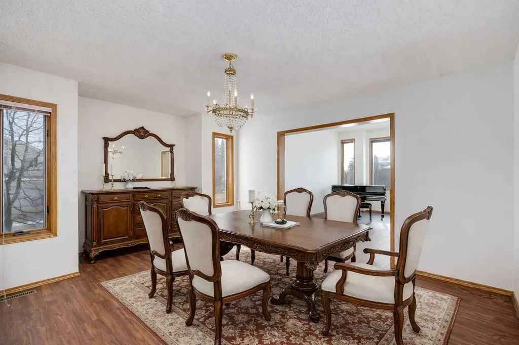 106 Sienna Hills Drive SW Calgary AB T3H 2C8