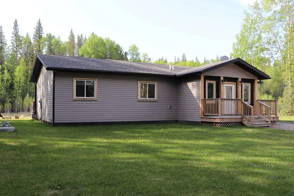 54019C Range Road 165 Rural Yellowhead County AB T7E 3N1