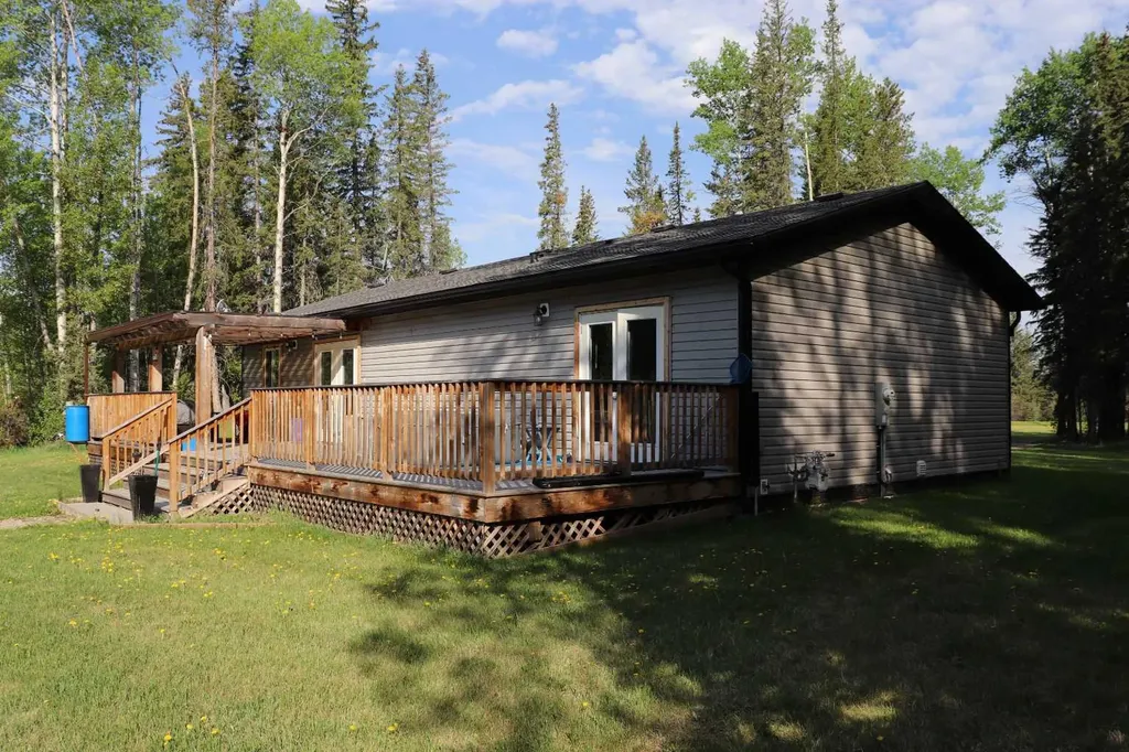 54019C Range Road 165 Rural Yellowhead County AB T7E 3N1