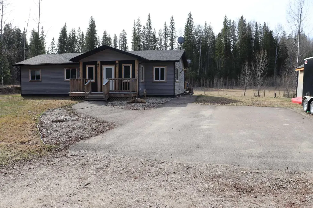 54019C Range Road 165 Rural Yellowhead County AB T7E 3N1