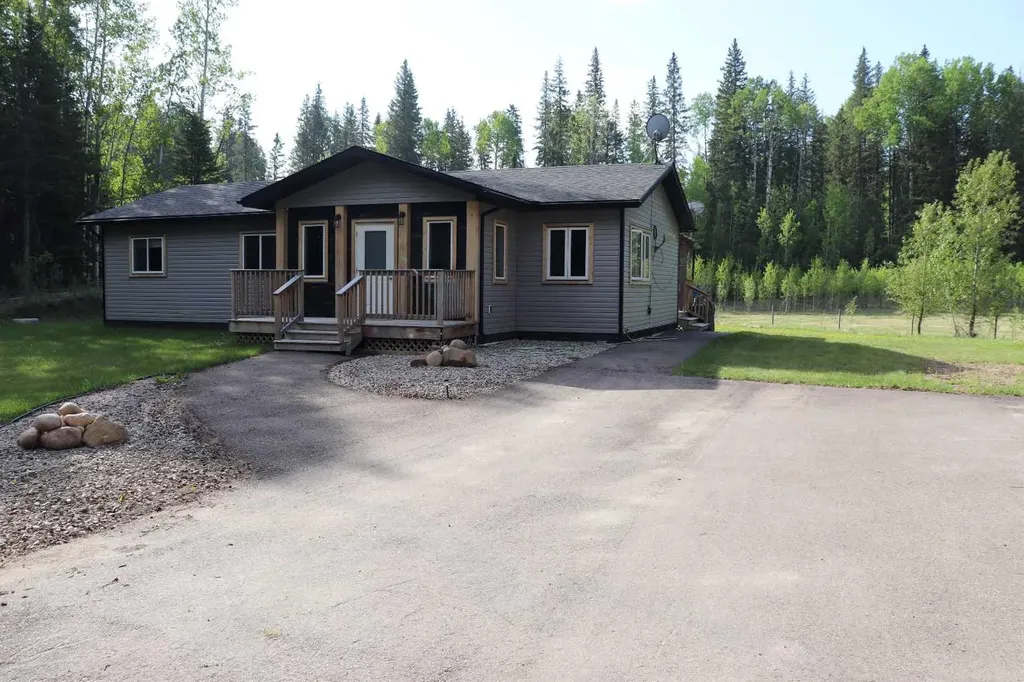 54019C Range Road 165 Rural Yellowhead County AB T7E 3N1