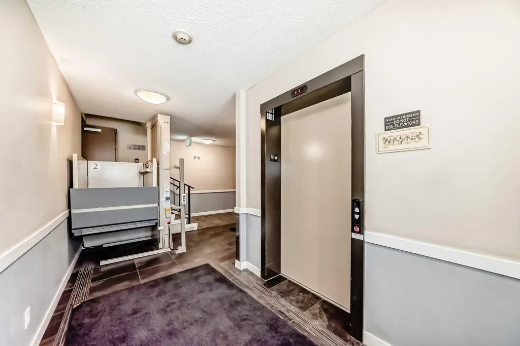 48 Panatella Road NW Calgary AB T3K 0V4