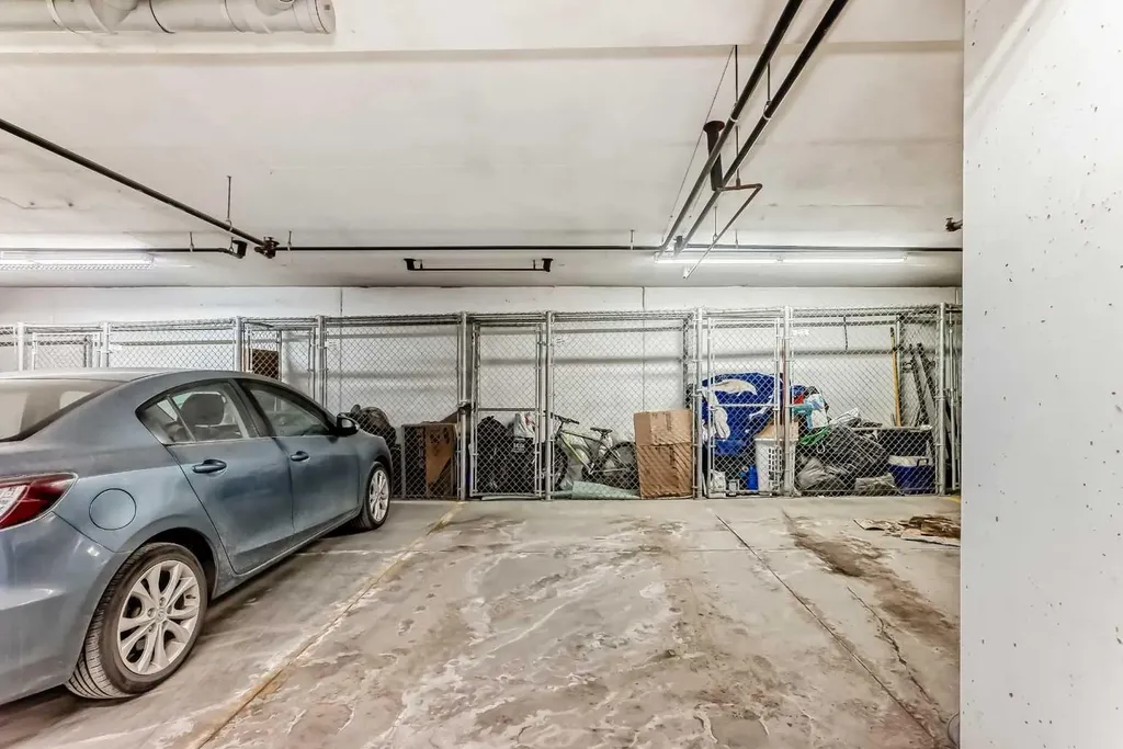 48 Panatella Road NW Calgary AB T3K 0V4