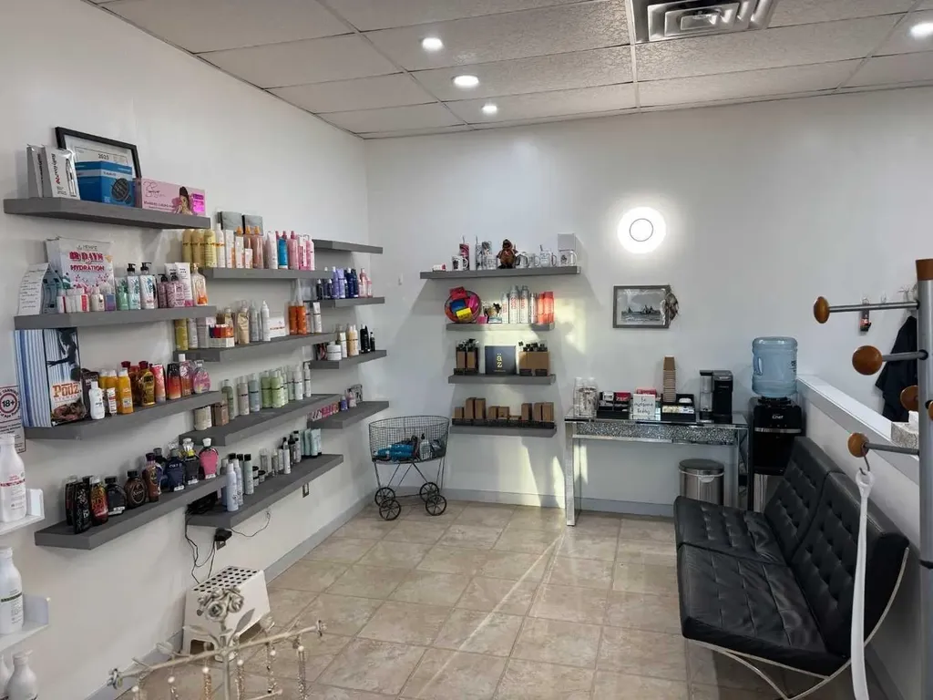 1022 1 Avenue Beaverlodge AB T0H 0C0