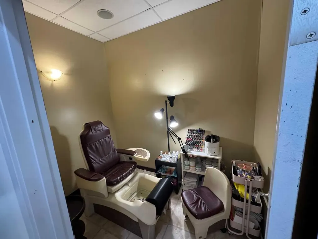 1022 1 Avenue Beaverlodge AB T0H 0C0