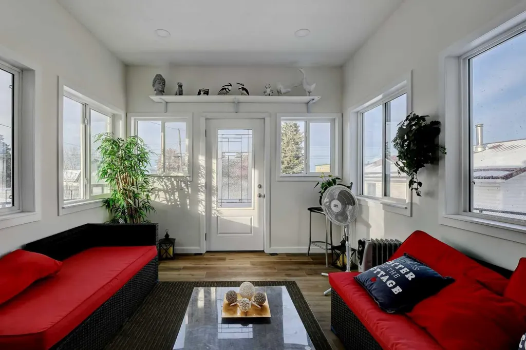 5206 48 Street Valleyview AB T0H 3N0