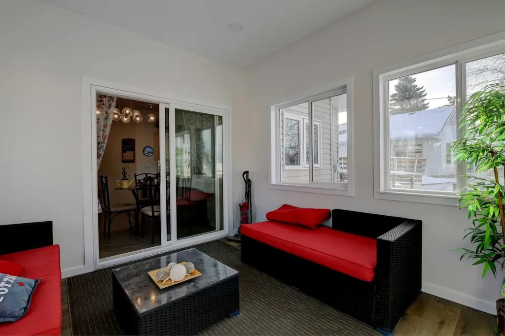 5206 48 Street Valleyview AB T0H 3N0