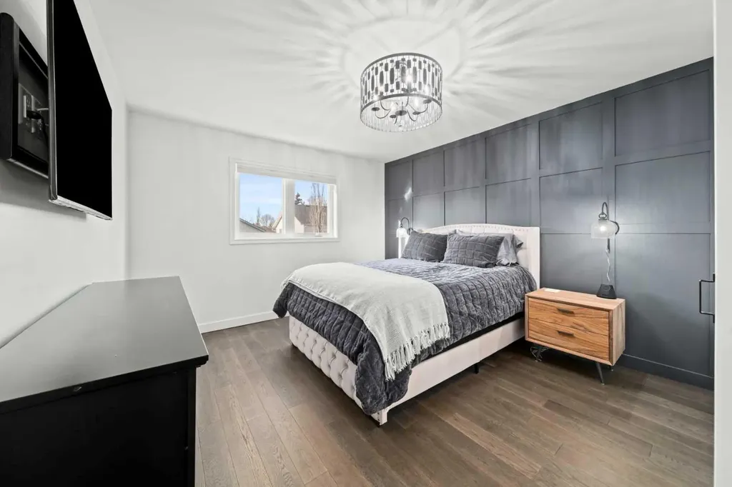 51 Hunters Crescent Okotoks AB T1S1M2