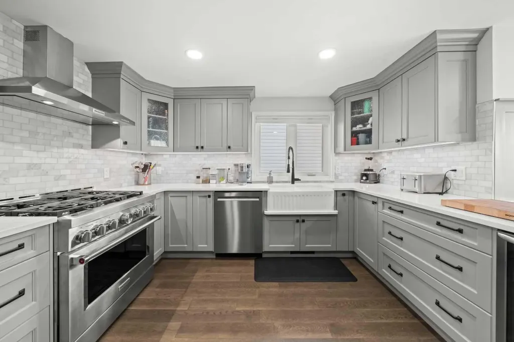 51 Hunters Crescent Okotoks AB T1S1M2