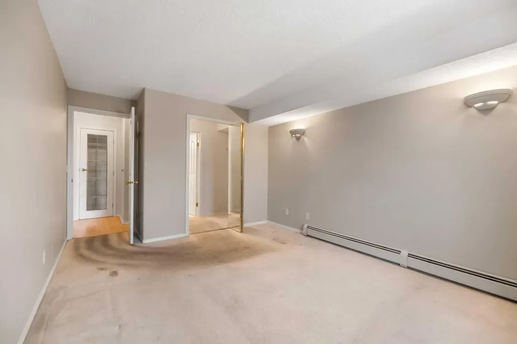 6224 17 Avenue SE Calgary AB T2A 7X8