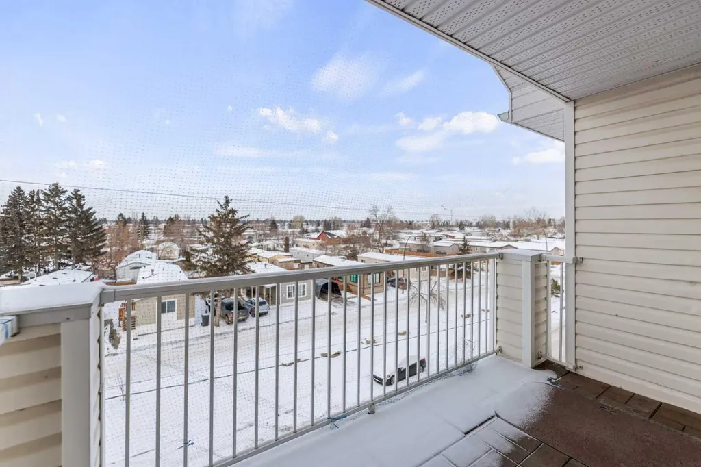 6224 17 Avenue SE Calgary AB T2A 7X8
