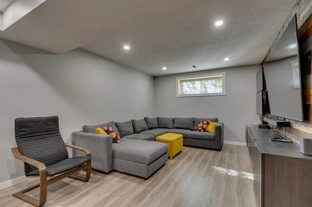 144 Masters Link SE Calgary AB T3M 2M9