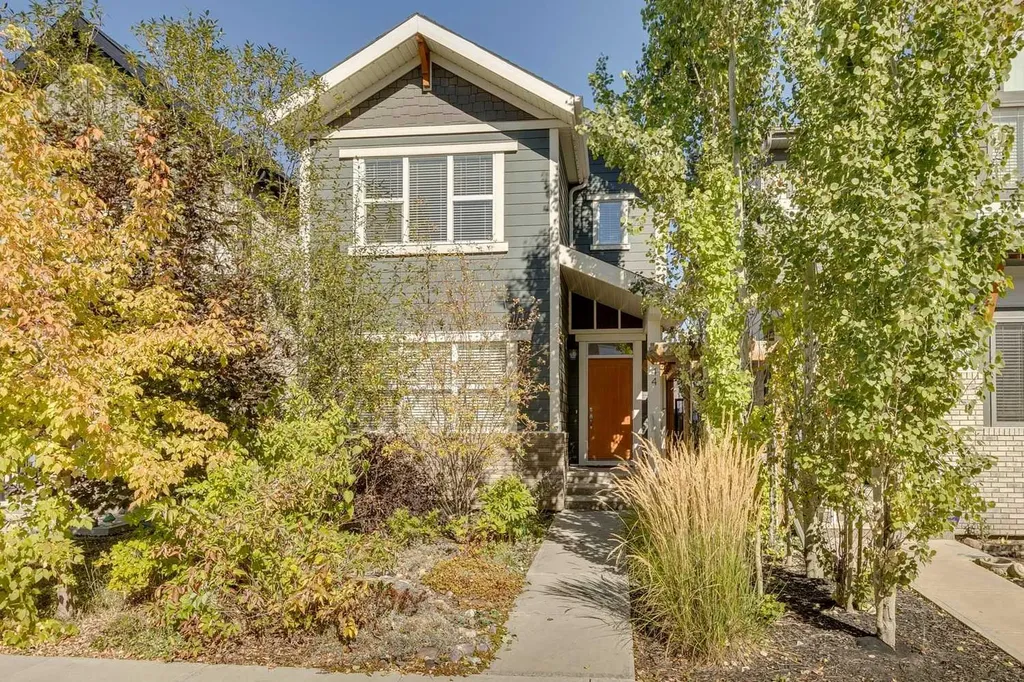 144 Masters Link SE Calgary AB T3M 2M9