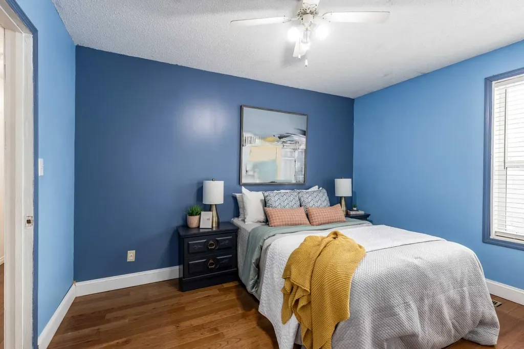 176 1 Street SW Medicine Hat AB T1A3Y9