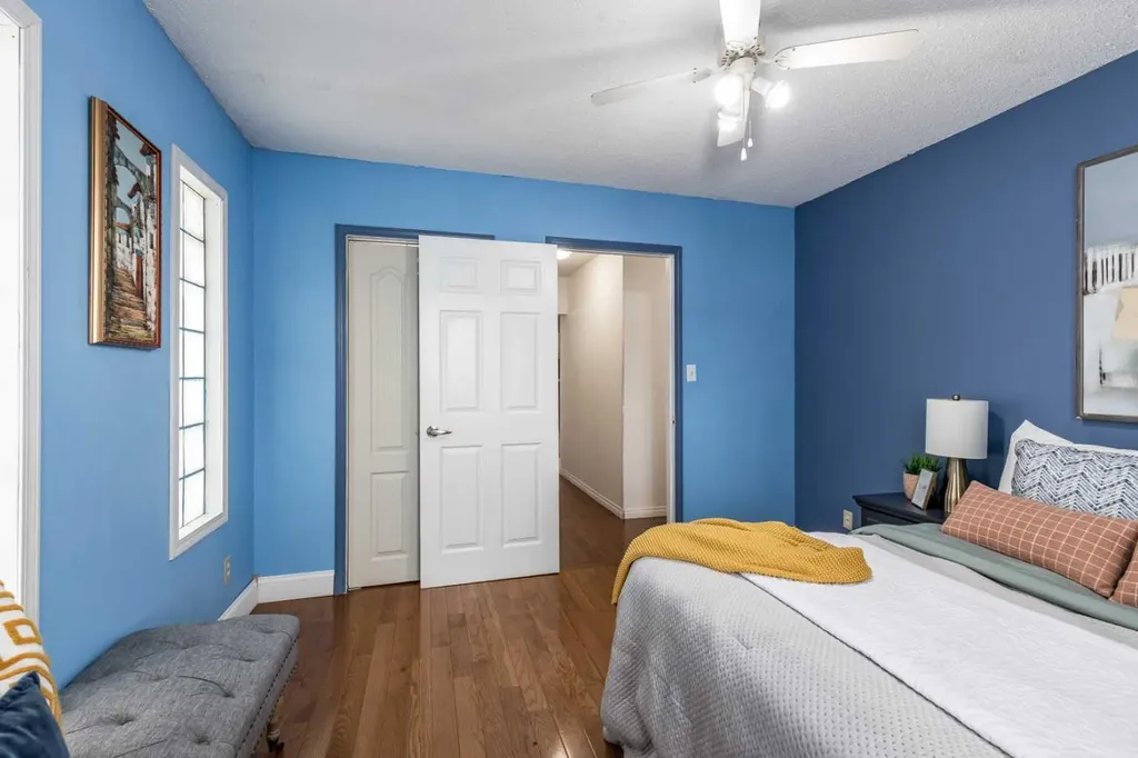 176 1 Street SW Medicine Hat AB T1A3Y9
