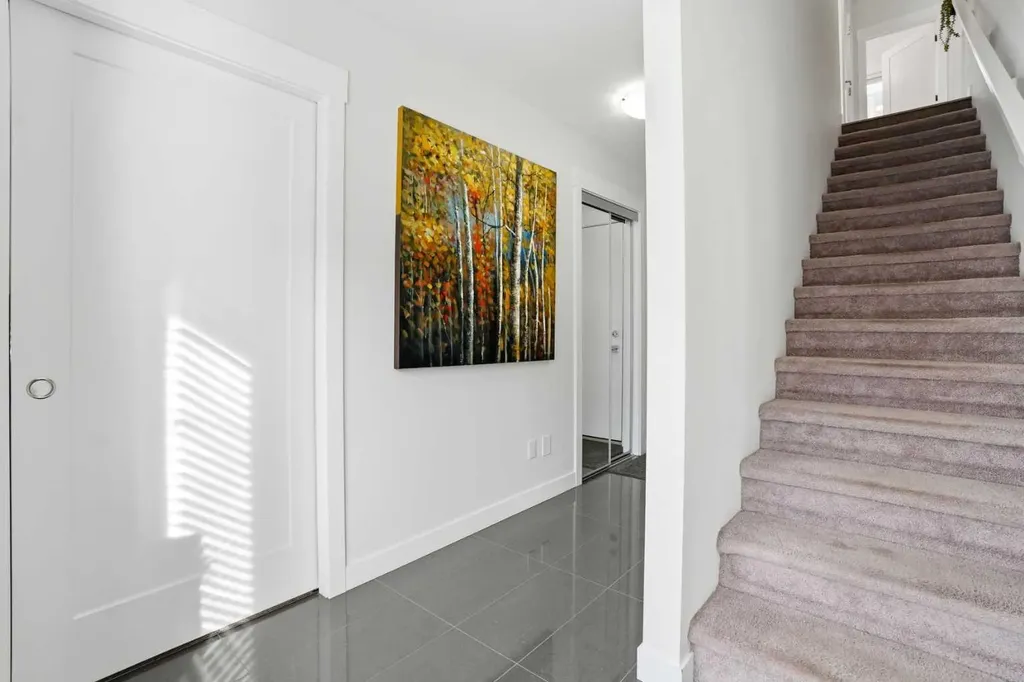 111 Rainbow Falls Gate Chestermere AB T1X 0Z4