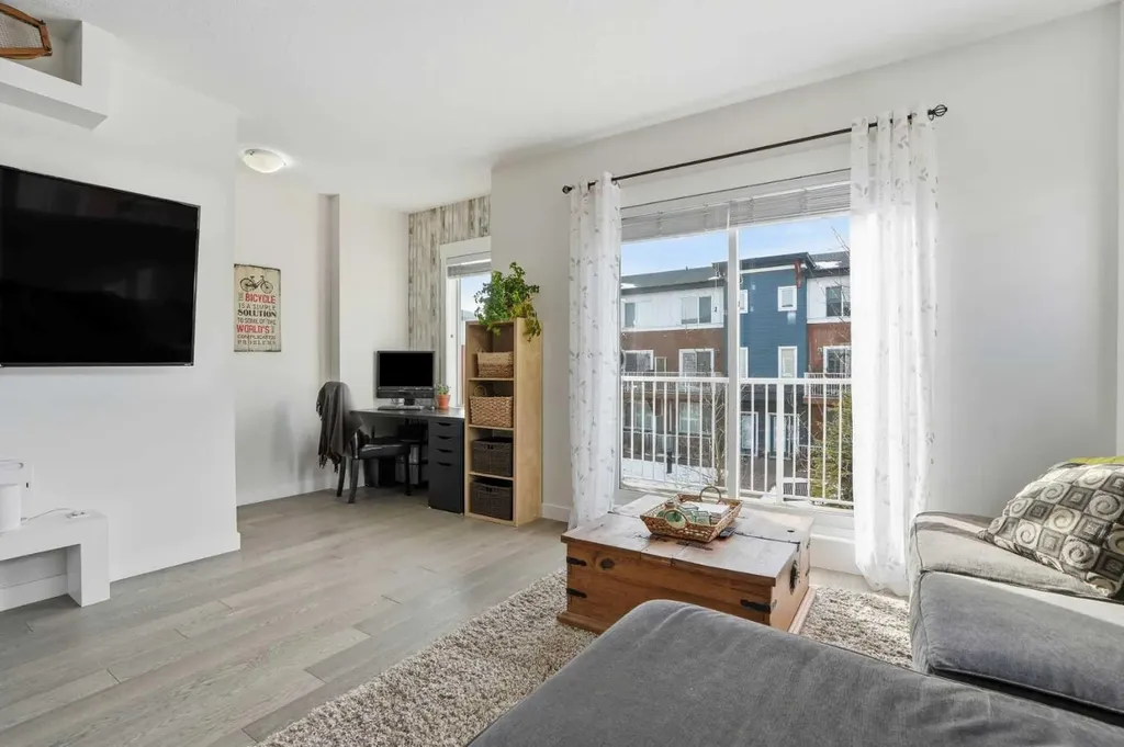 111 Rainbow Falls Gate Chestermere AB T1X 0Z4