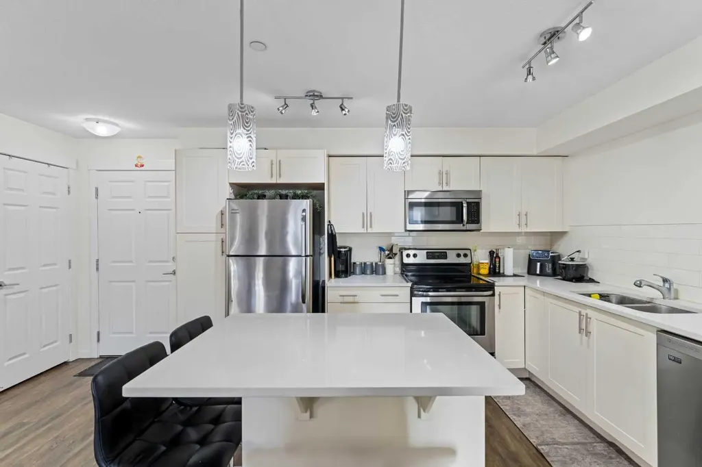 99 Copperstone Park SE Calgary AB T2Z 5C9