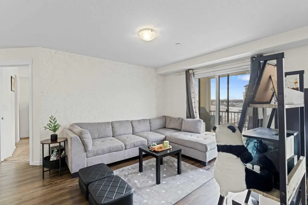 99 Copperstone Park SE Calgary AB T2Z 5C9
