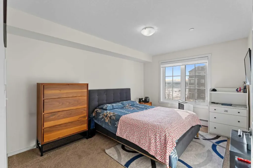99 Copperstone Park SE Calgary AB T2Z 5C9