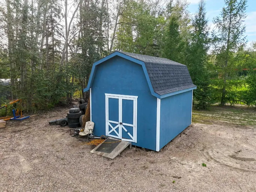 114 Greenwood Bend Rural Mackenzie County AB T0H 2H0