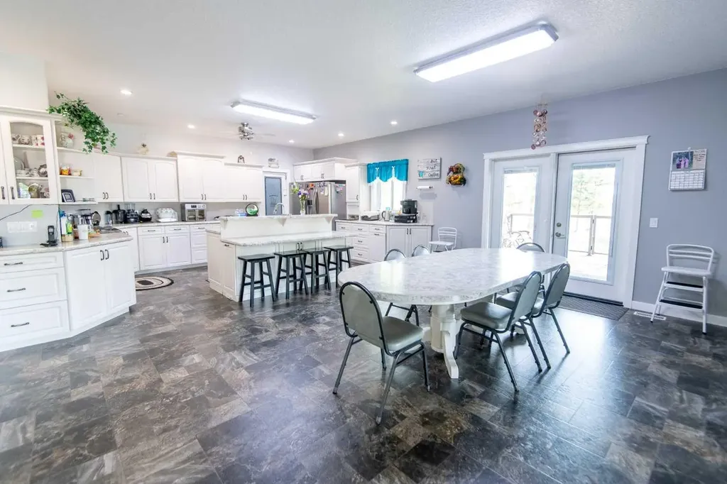 114 Greenwood Bend Rural Mackenzie County AB T0H 2H0