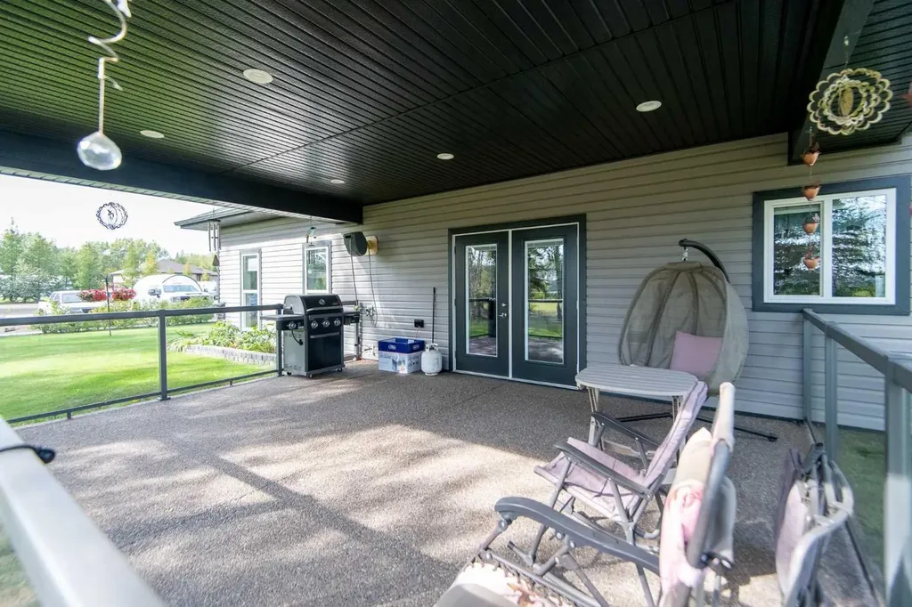 114 Greenwood Bend Rural Mackenzie County AB T0H 2H0