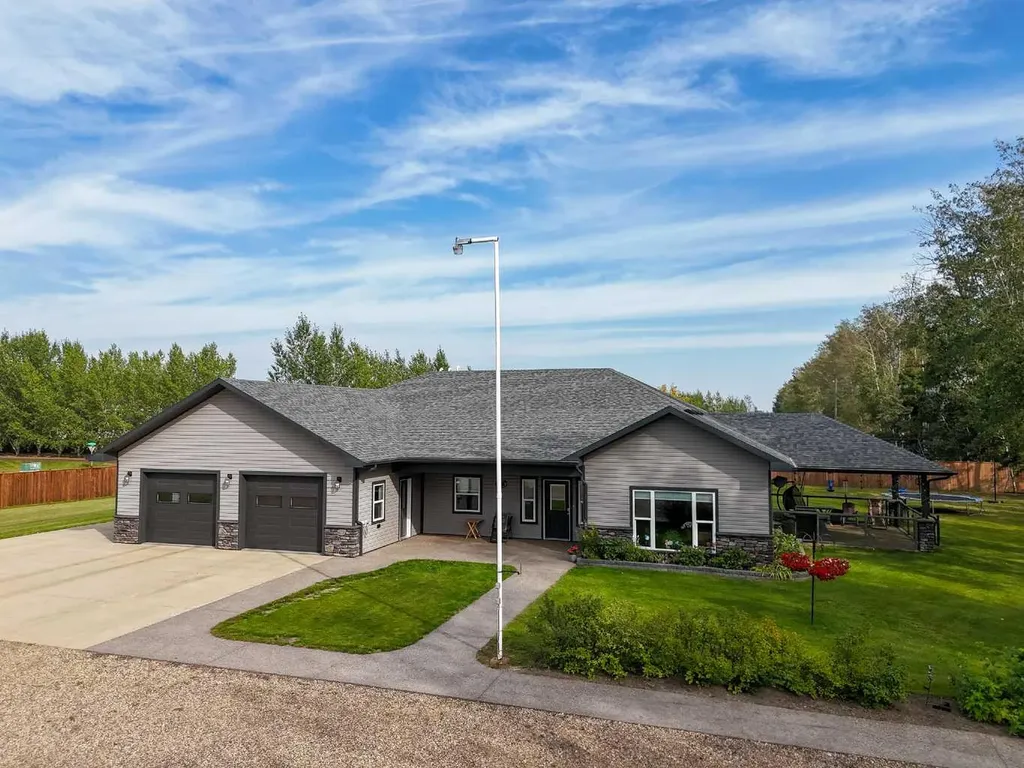 114 Greenwood Bend Rural Mackenzie County AB T0H 2H0