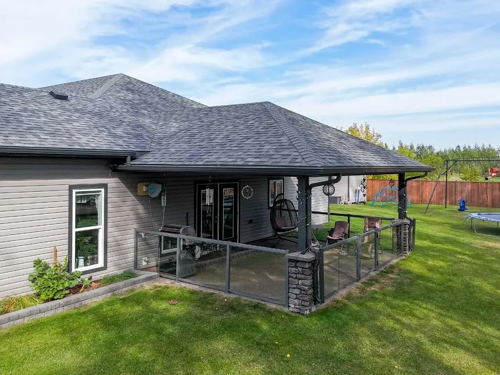 114 Greenwood Bend Rural Mackenzie County AB T0H 2H0