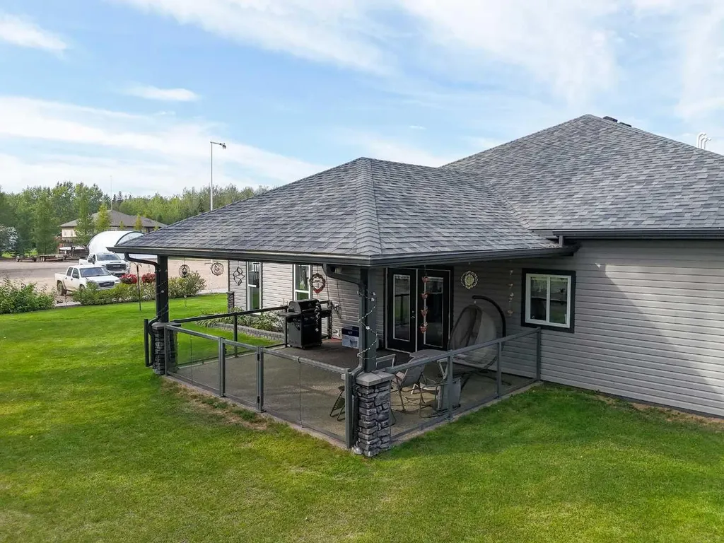 114 Greenwood Bend Rural Mackenzie County AB T0H 2H0