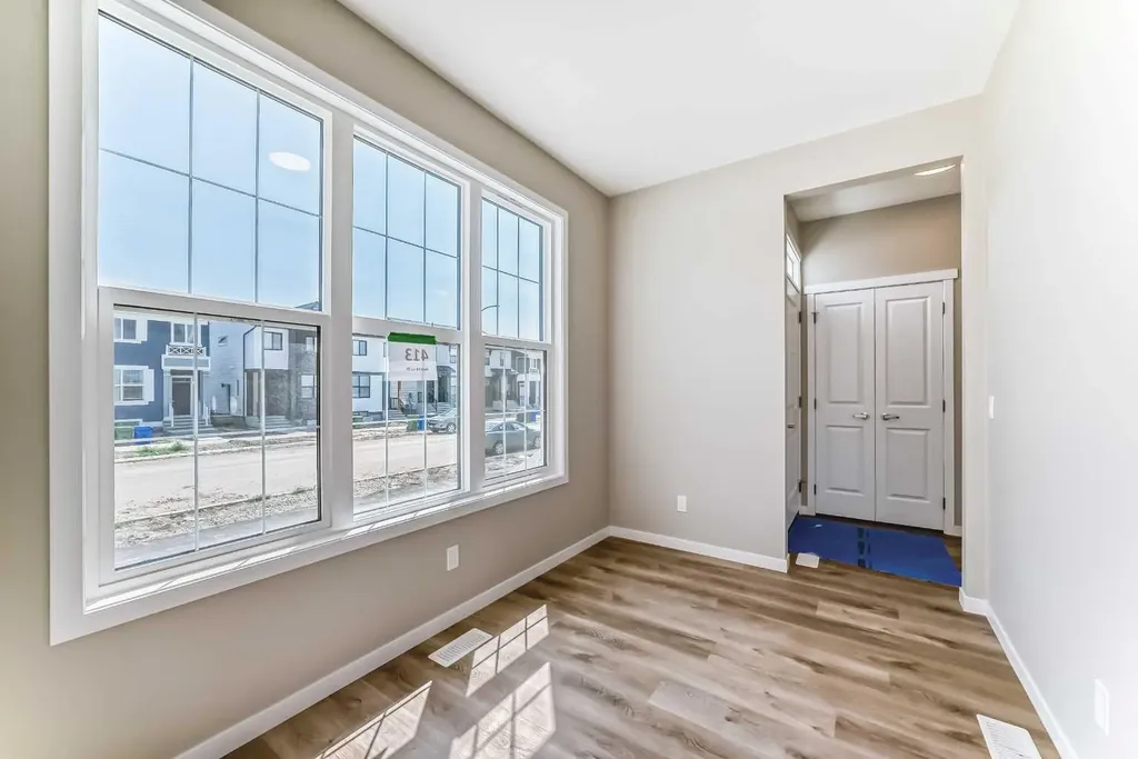 413 Hotchkiss Drive SE Calgary AB T3S 0S8