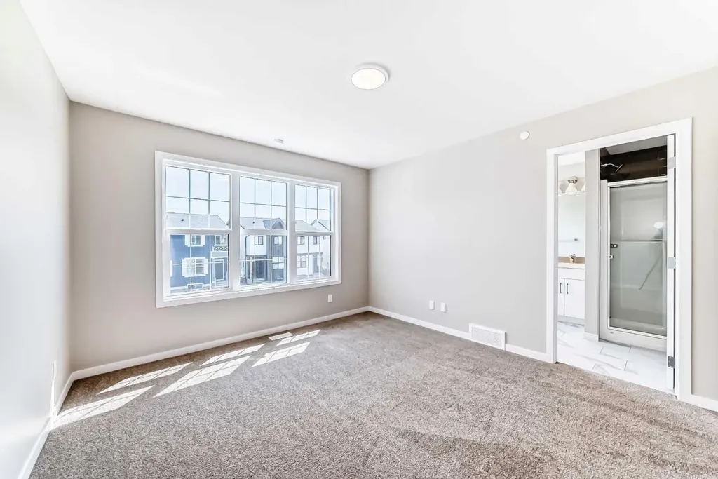 413 Hotchkiss Drive SE Calgary AB T3S 0S8