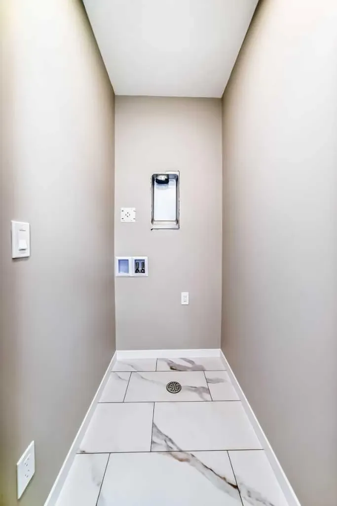 413 Hotchkiss Drive SE Calgary AB T3S 0S8