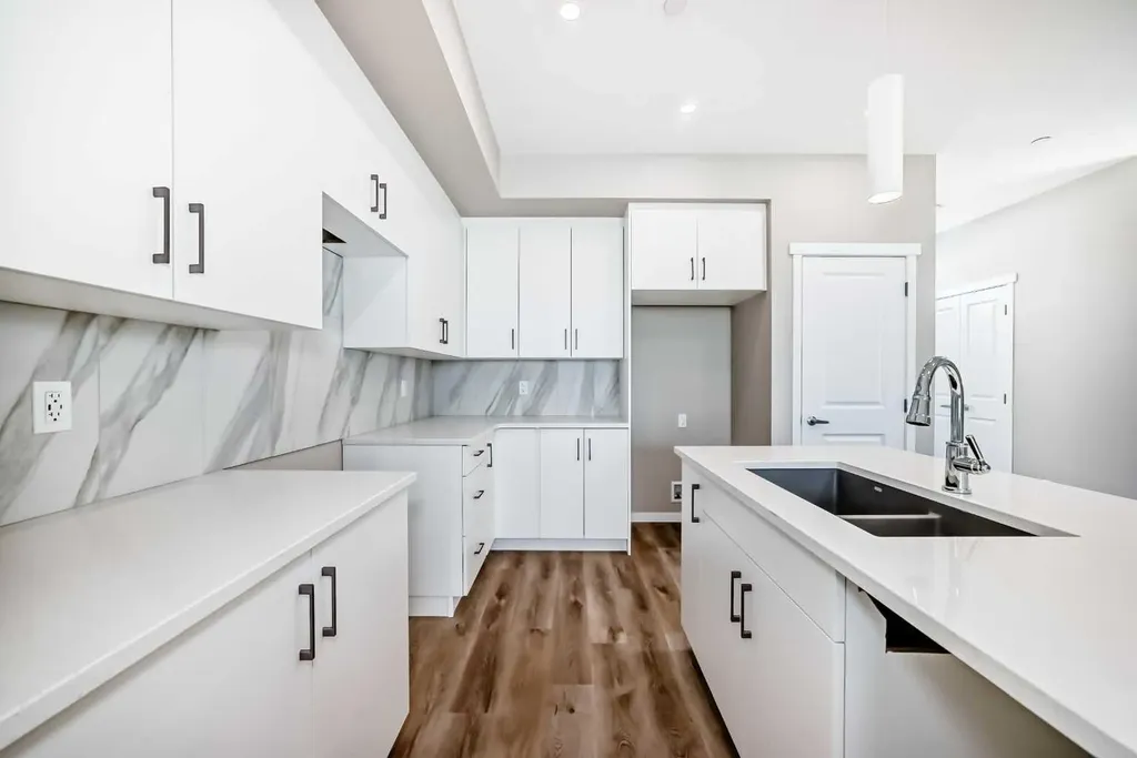 413 Hotchkiss Drive SE Calgary AB T3S 0S8