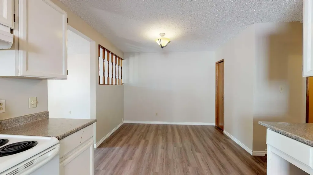 9316 70a Avenue Grande Prairie AB T8V 6C9