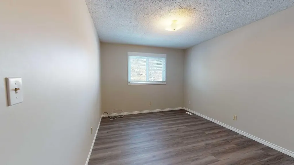 9316 70a Avenue Grande Prairie AB T8V 6C9