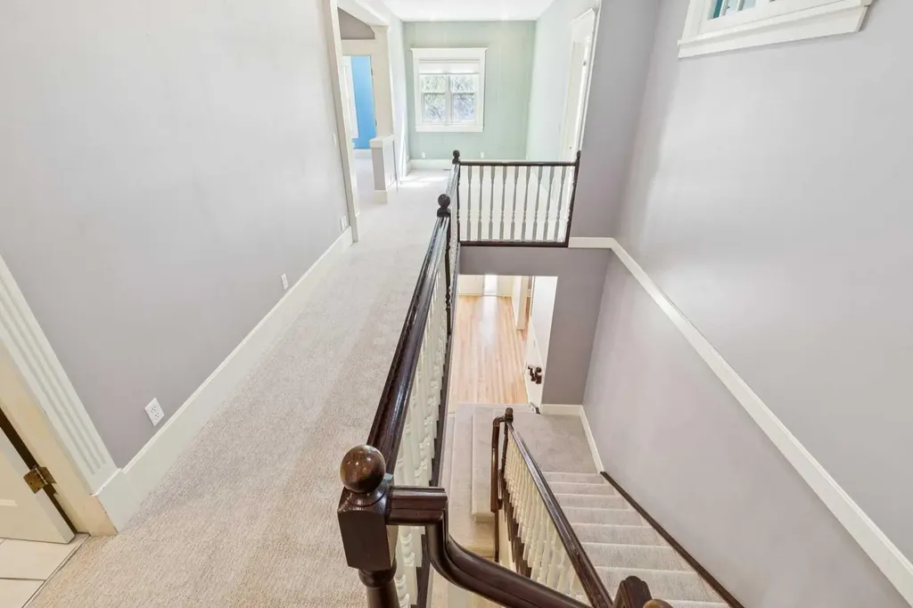 3019 6 Street SW Calgary AB T2S 2M1