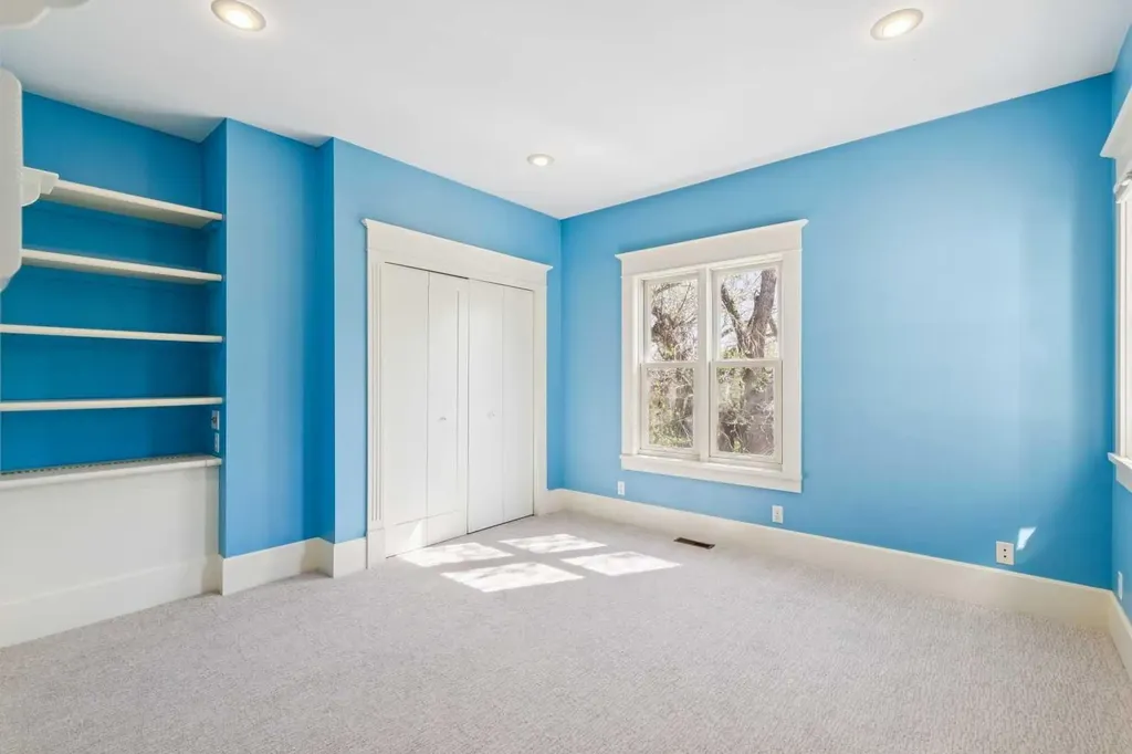 3019 6 Street SW Calgary AB T2S 2M1