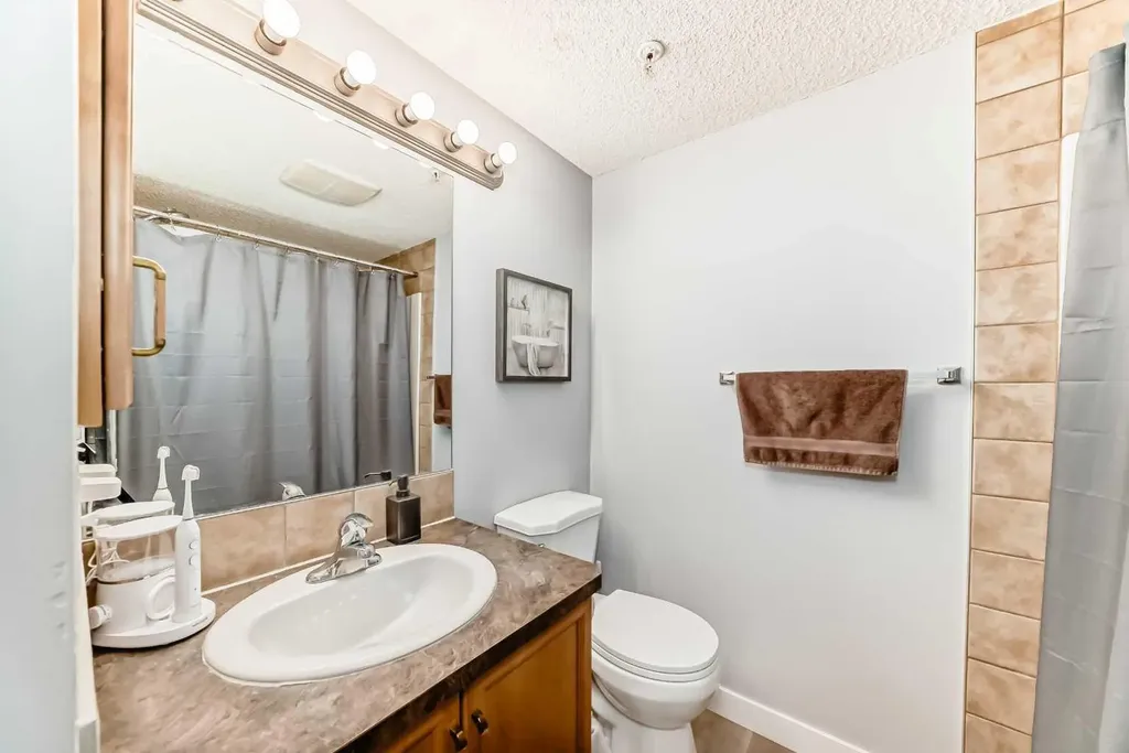 5200 44 Avenue NE Calgary AB T1Y 7L4