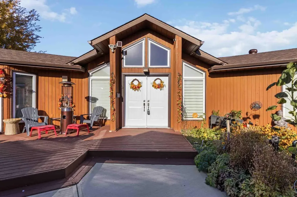 39 Poplar Crescent Gregoire Lake Estates AB T9H 0L2