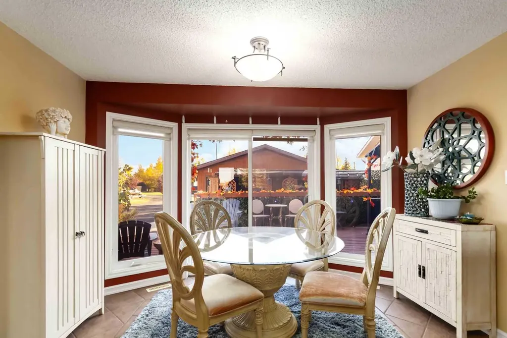 39 Poplar Crescent Gregoire Lake Estates AB T9H 0L2