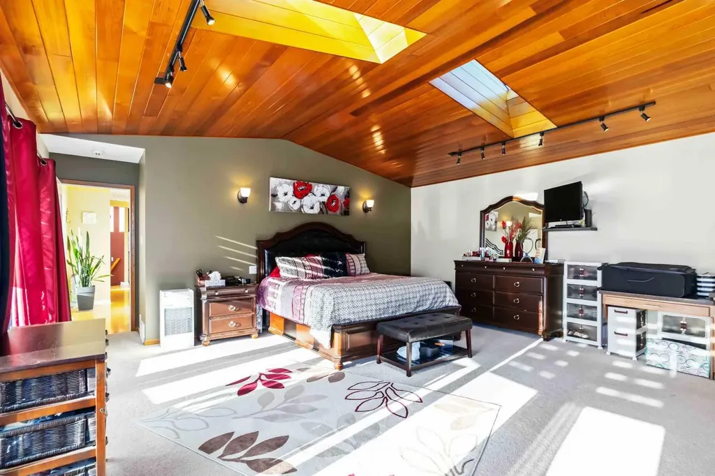 39 Poplar Crescent Gregoire Lake Estates AB T9H 0L2
