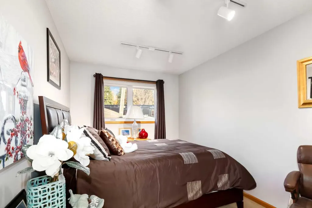 39 Poplar Crescent Gregoire Lake Estates AB T9H 0L2